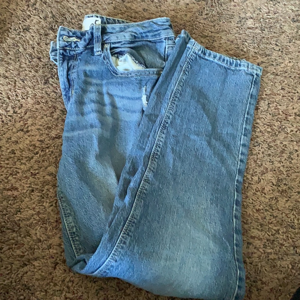 JEANS!! - Picture 2 of 3